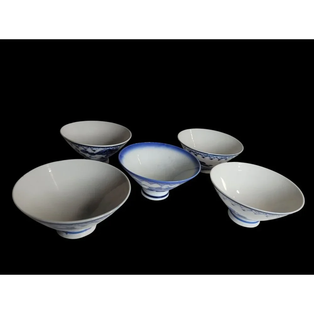 Mid-Century Japanese Sometsuke Rice Bowl  Blue & White Footed Porcelain - Picture 9 of 10